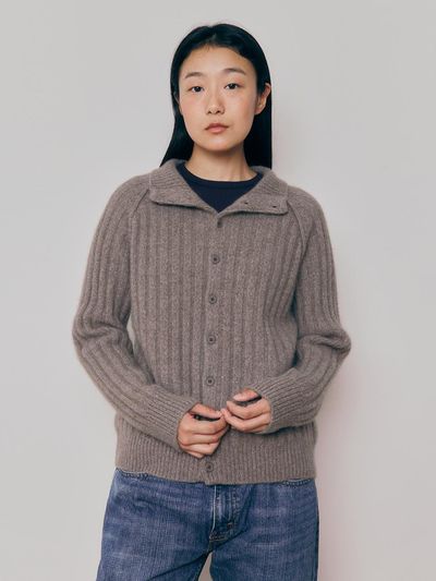 KNITLY [Women] High Neck Button Cardigan (Brown)