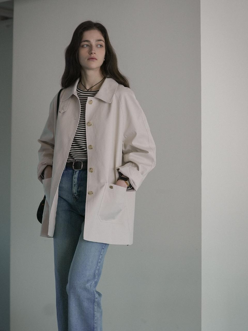 KNOWN BETTER Hanover Raglan Half Trench Coat_Light Beige