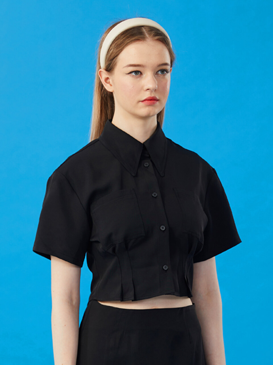 KOLEAT Croped Slim Black Cooling Short Sleeve Shirt