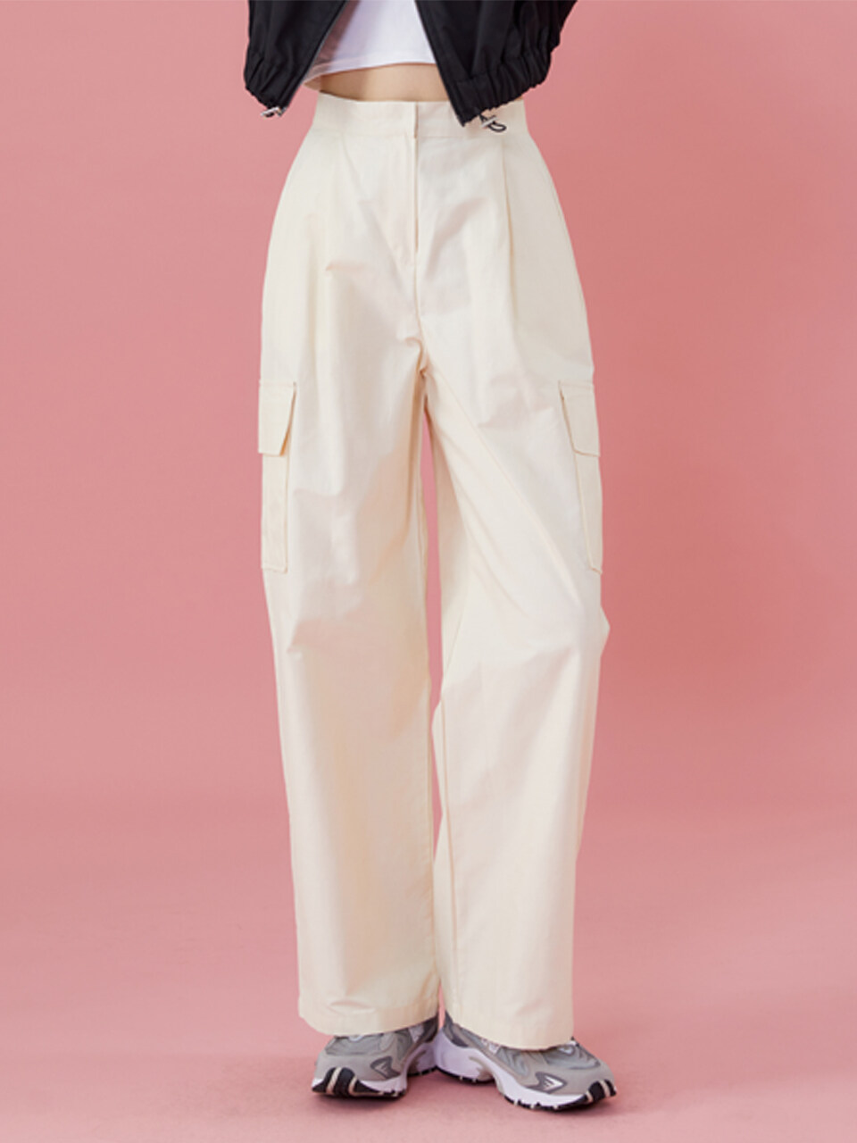 KOLEAT Over-Wide Fit Cargo Slacks Pants