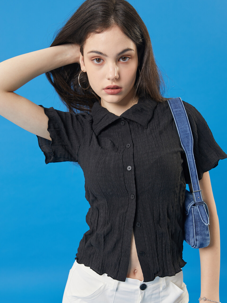 KOLEAT Semi-cropped Slim Short-sleeve Cardigan_Black