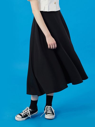 KOLEAT Semi-Flare Black Long Skirt