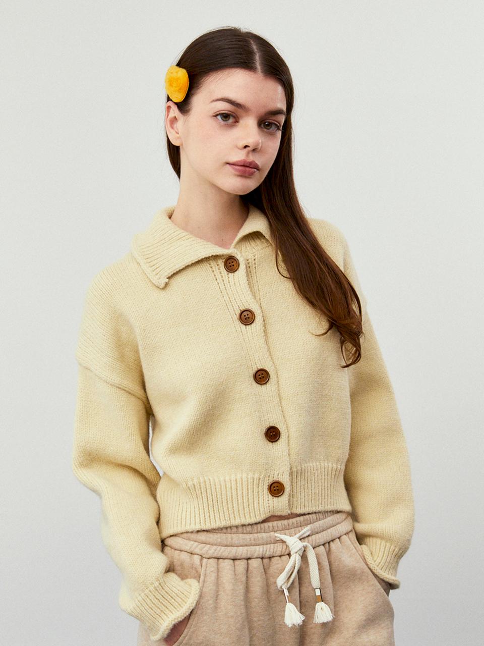 koolkitten Pearl Button Collar Cropped Knit Cardigan [Beige]