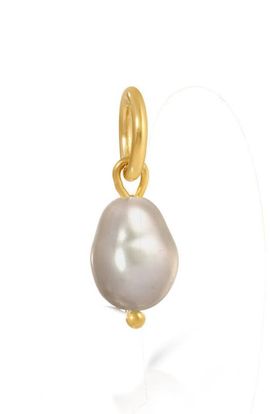 KOZAKH KOZAKH Grey Freshwater Pearl Charm