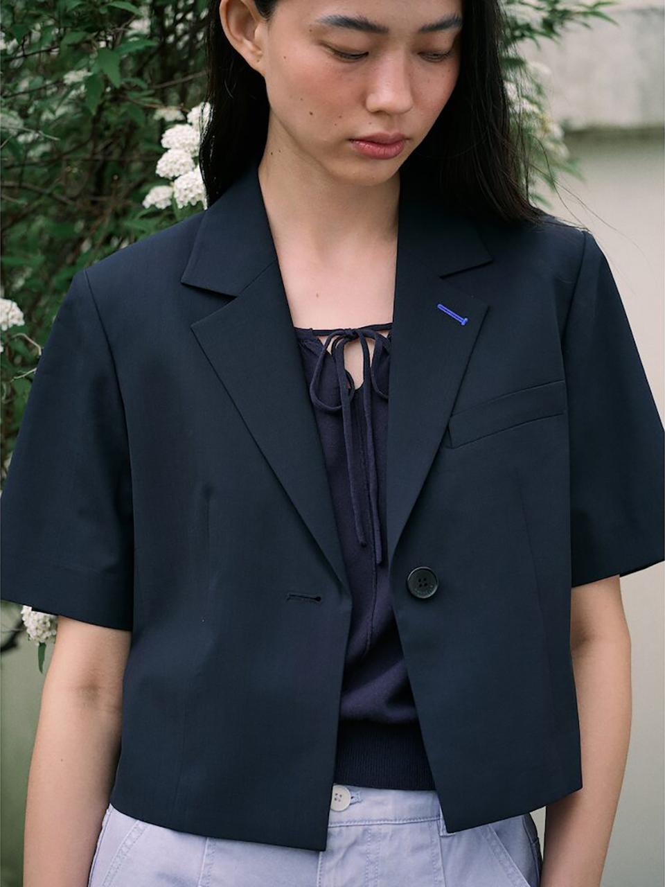 kuho plus Back Strap Summer Wool Short Jacket (Navy)
