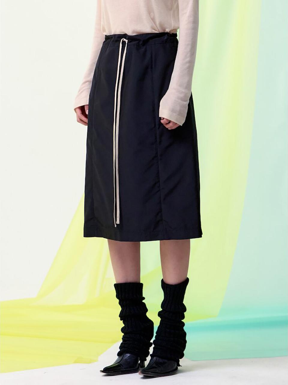 kuho plus Banding Elastic Midi Skirt [Black] (KE5127M055)