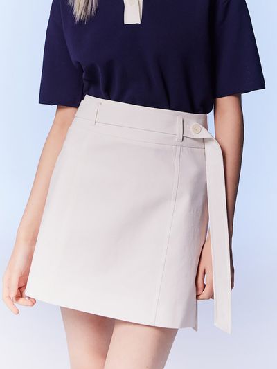 kuho plus Belted Mini Skirt - White