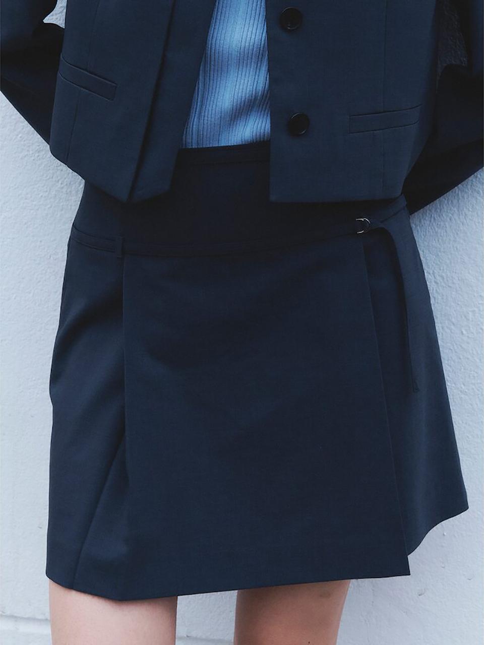 kuho plus Belted Mini Skirt Ash (KE4327M064)