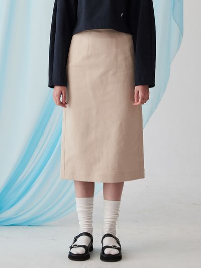 kuho plus Cut-out Midi Skirt _Beige