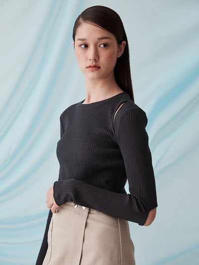 kuho plus Cut-out Ribbed Top _Dark Grey
