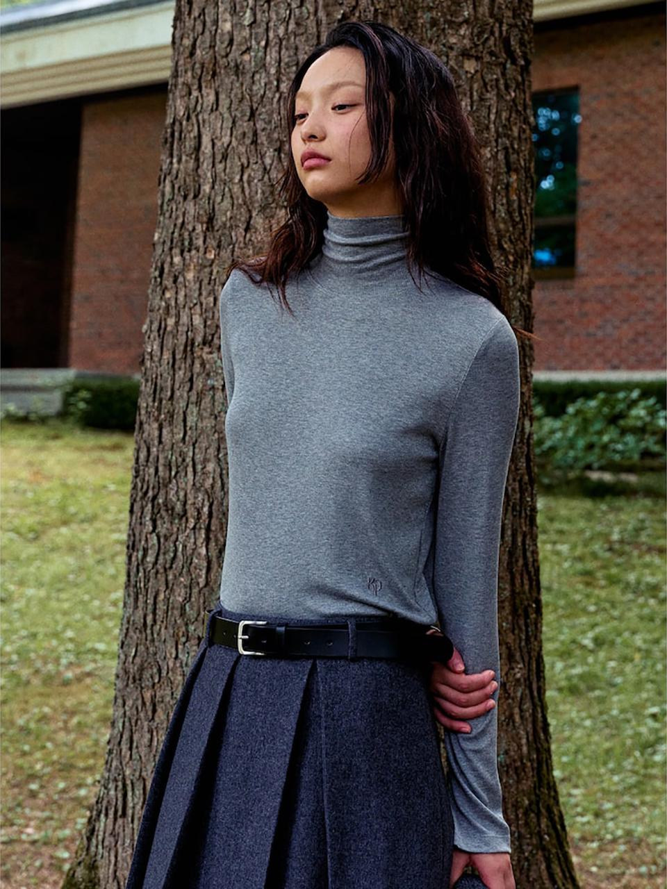 kuho plus Essential Color Turtleneck T-shirt - Grey