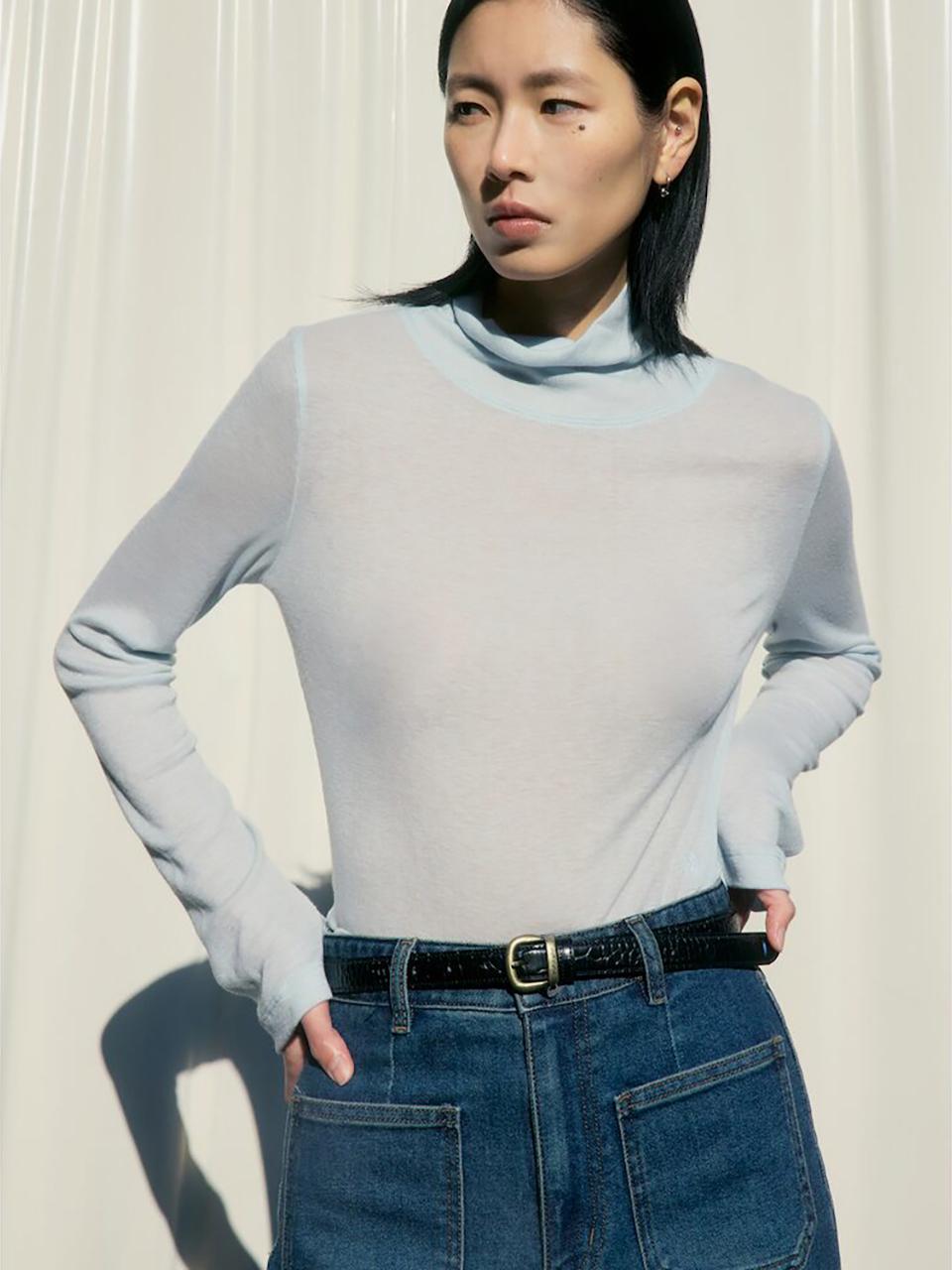 kuho plus Essential Sheer Ribbed Turtleneck T-shirt [Sky Blue] (KE5140M01Q)