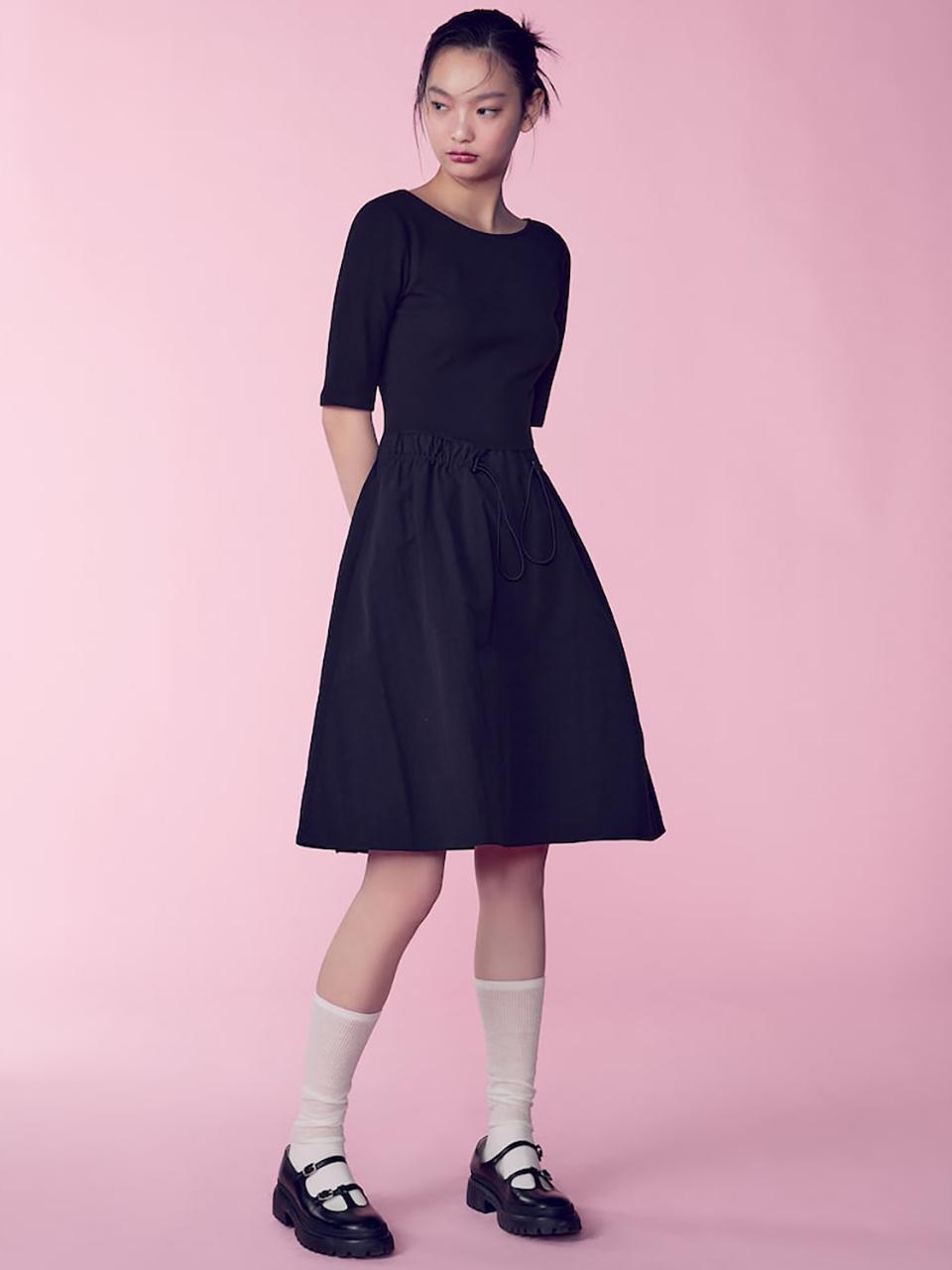 kuho plus Jersey Patch Flared Midi Dress_Black