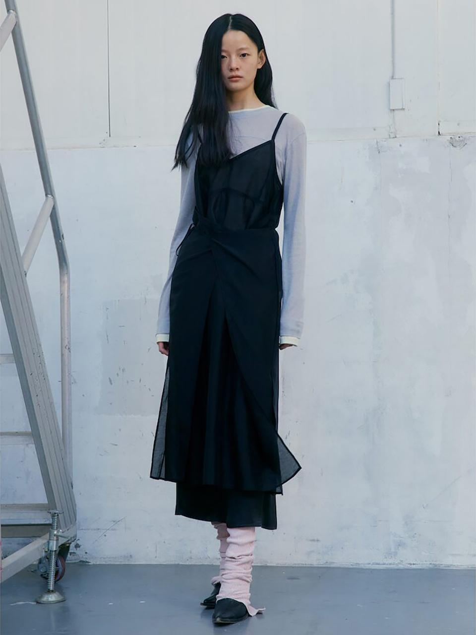kuho plus Layered Sheer Minimal Dress [Black] (KE5171M015)