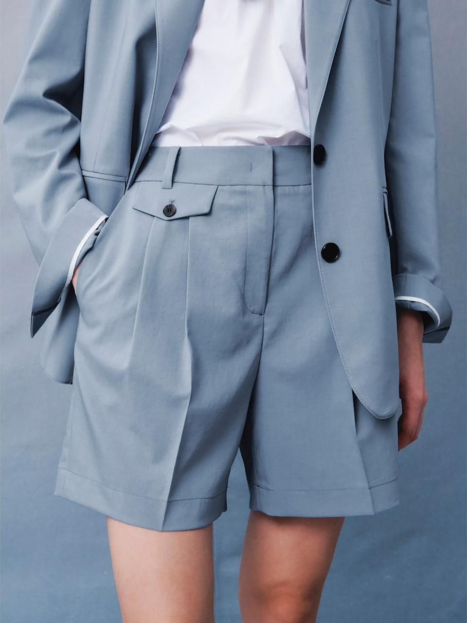 kuho plus Pocket TwoTuck Short Pants Sky Blue (KE4321M05Q)