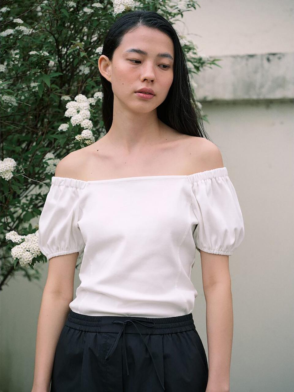 kuho plus Puff Sleeve Square Neck Top_White