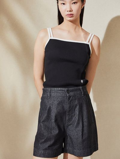 kuho plus Signature Back Banding Denim Shorts_Black
