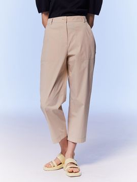 kuho plus Signature Slim Straight Easy Pants - Beige