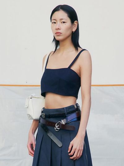 kuho plus Strap Point Bustier Cropped Top [Navy] (KE5160M02R)