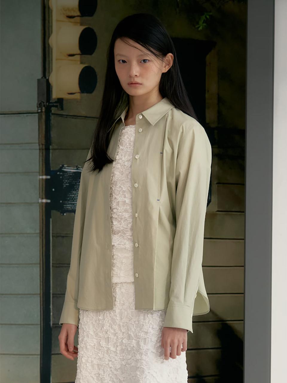 kuho plus Tuck Detail Regular Fit High-Density Cotton Blouse [Light Green] (KE5260M03L)