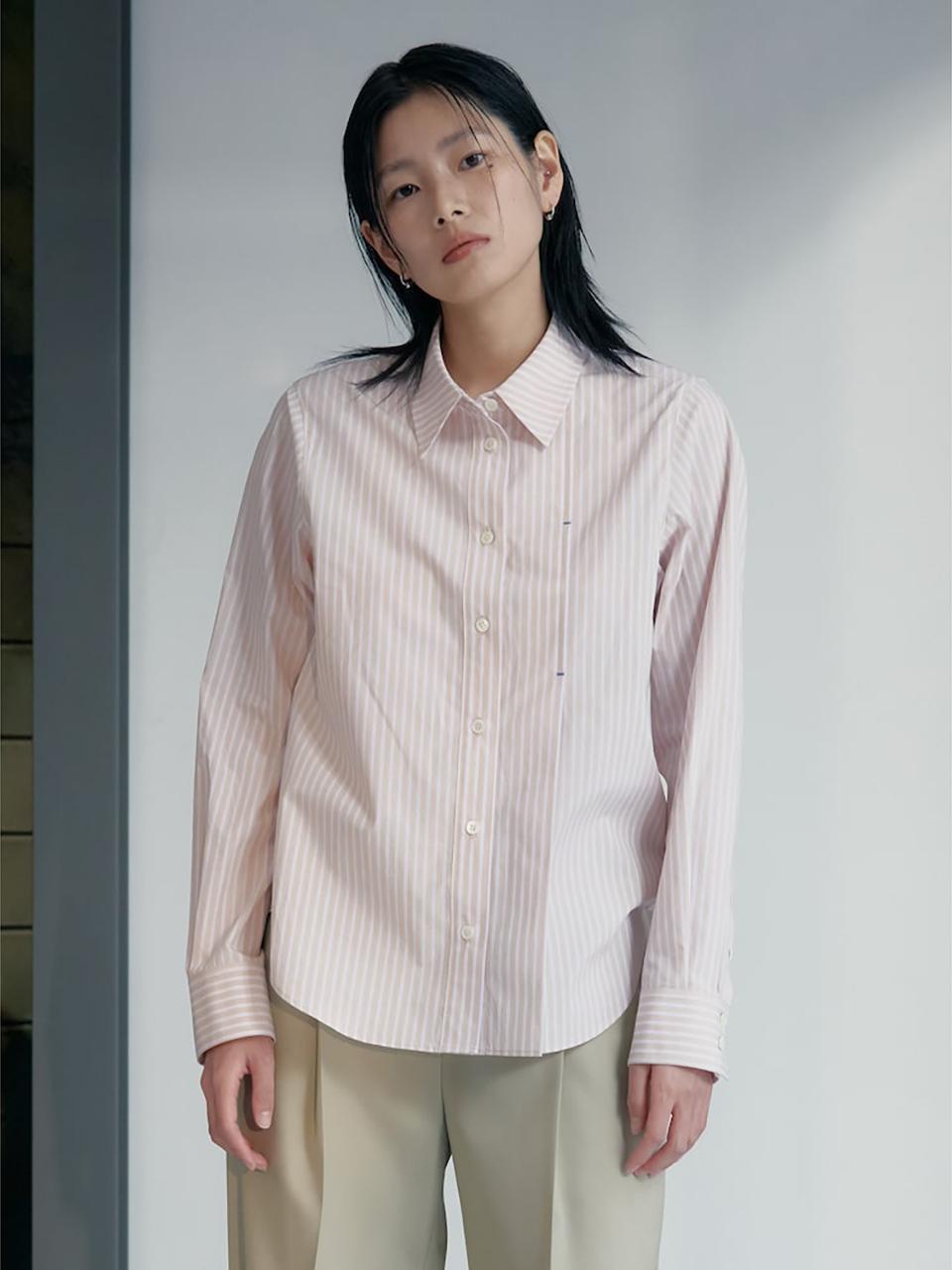 kuho plus Tuck Detail Regular Fit High-Density Cotton Blouse [Light Pink] (KE5260M03Y)