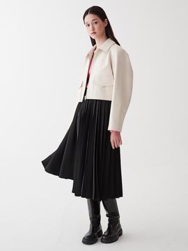 kuho plus Unbalanced Pleats Midi Skirt _Black