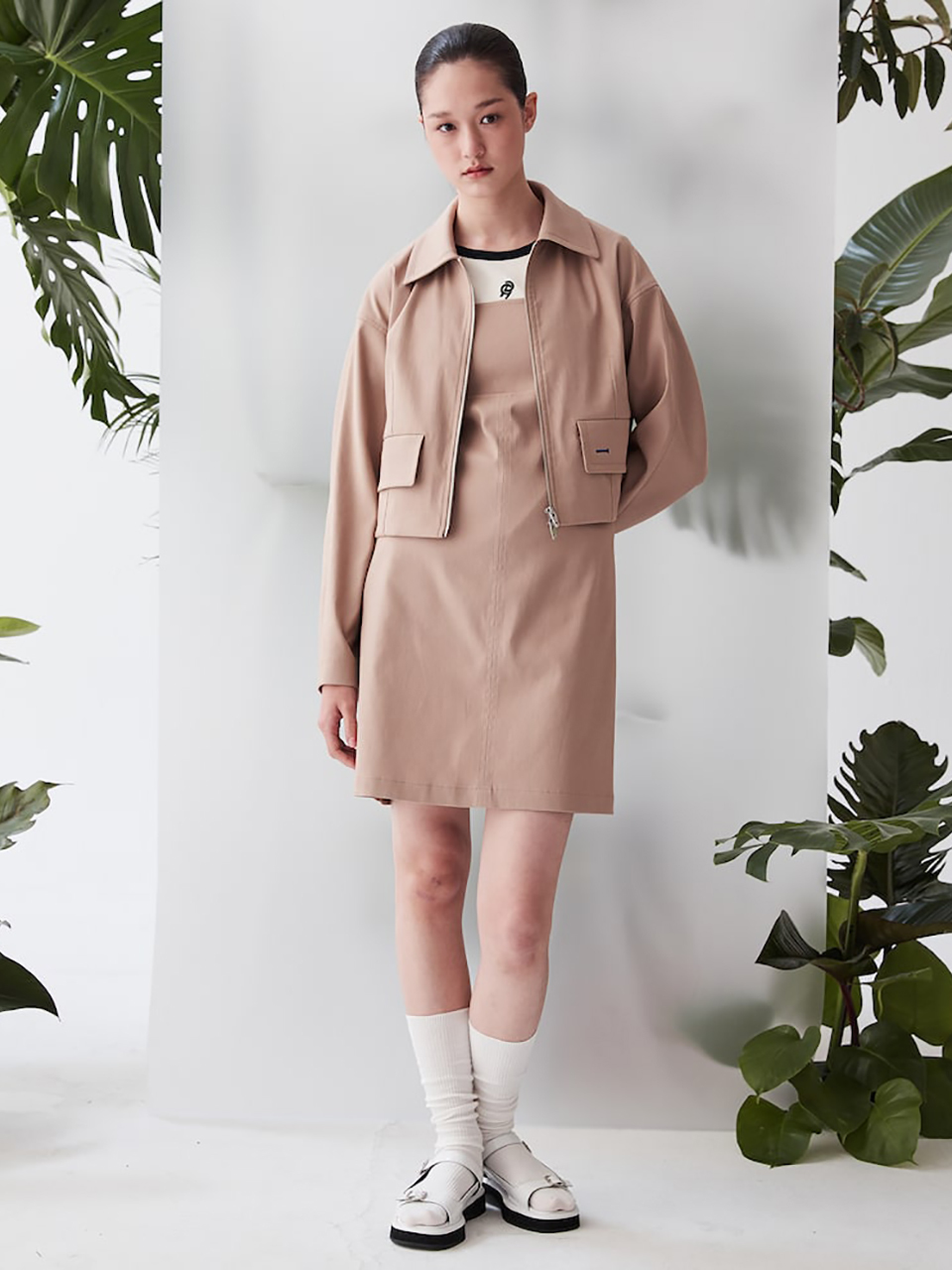 kuho plus Zip-up Short Jacket _Beige