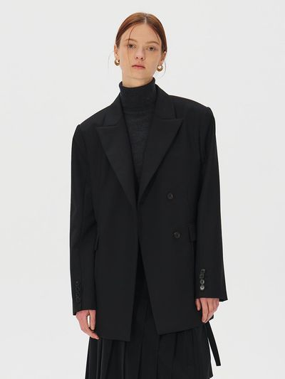 KUME Hidden Button Pintucked Jacket, Black