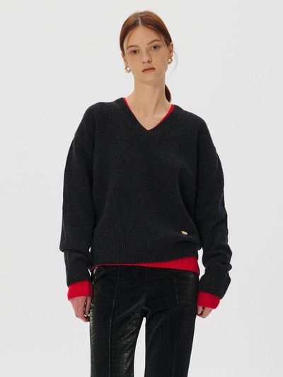 KUME V-neck Superfine Merino Wool Sweater, Charcoal