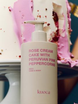 Kuoca Rose Cake Moisturizing Fragrant Body Wash