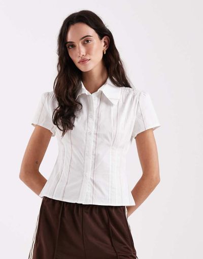 Laagam Laagam Arlie fitted short sleeve shirt in white stripes