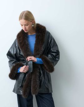 Laagam Laagam Oriane fur trim belted short coat in black