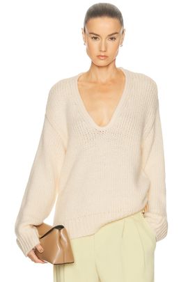 L'Academie L'Academie Kindall V Neck Sweater