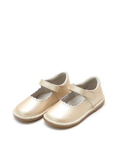 L'amour Shoes L'Amour Shoes Girls' Caitlin Scalloped Mary Jane