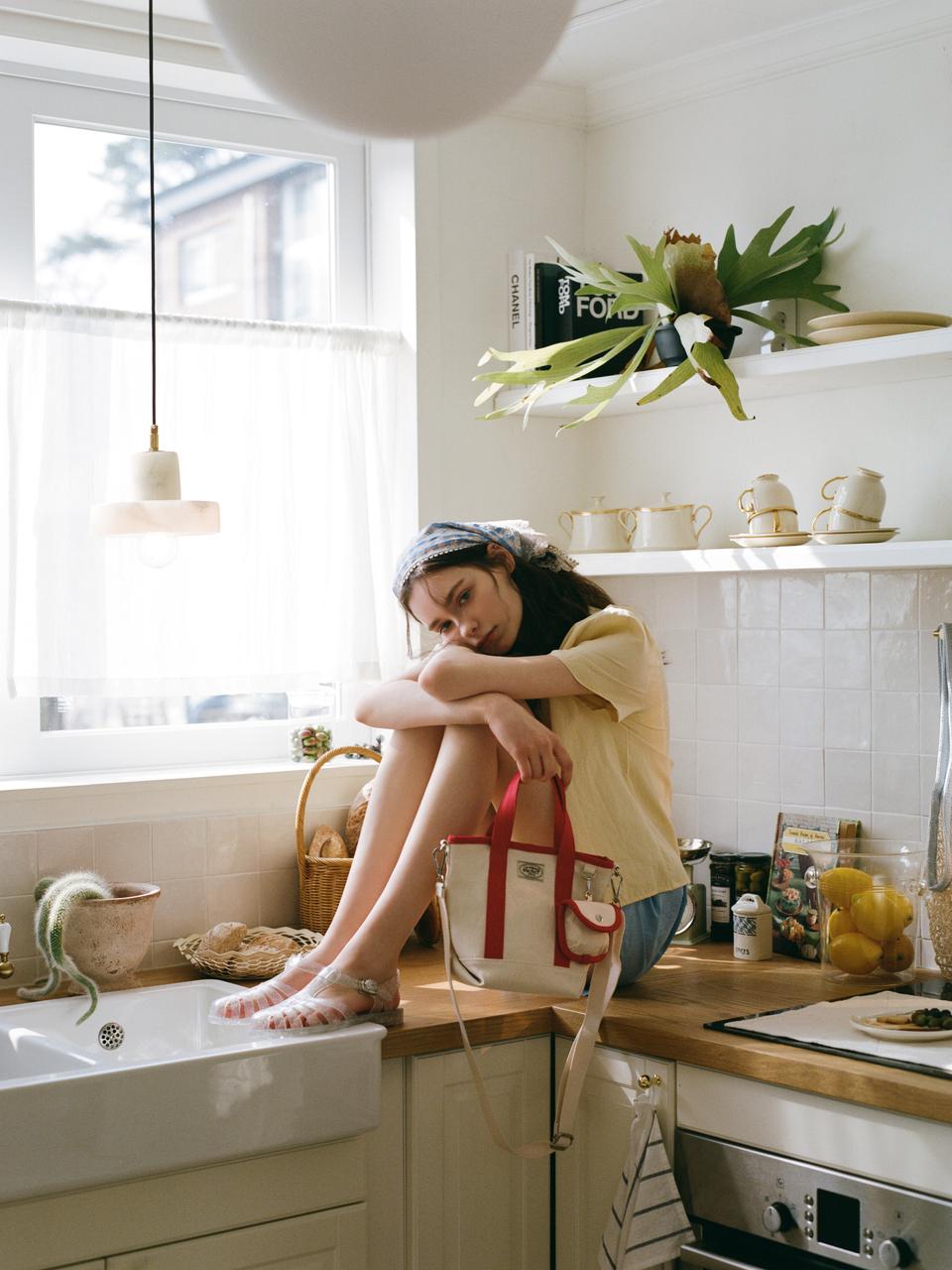LAP EVERYDAY CANVAS TOTE BAG (AR7AB401)