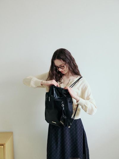 LAP GLOSSY CASUAL SLING BAG (AR7AB460)