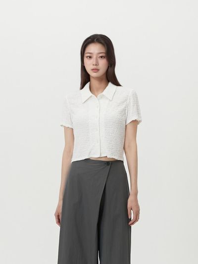 LAP Slim-fit Crop Collar Blouse (AR2WB473)