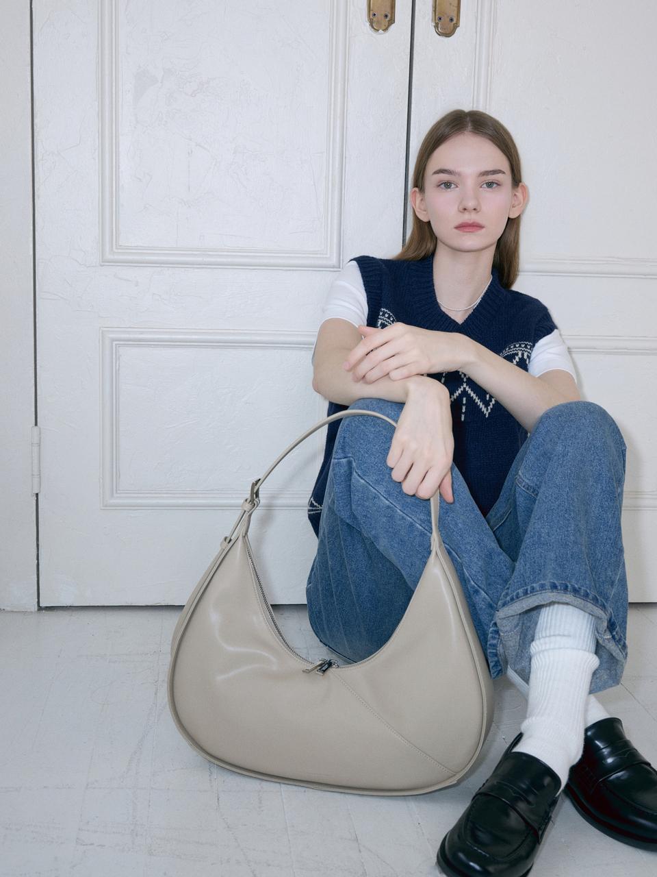 LAP Structured Versatile Slide Hobo Bag (AR7AB226)