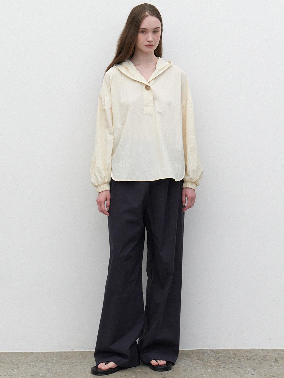 LARGO Hoody Blouse [Cream]