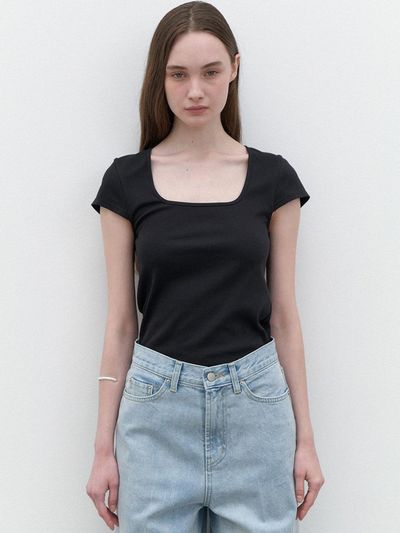LARGO U-neck T-shirt (black)