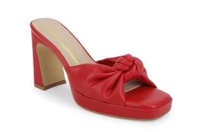 Lauren Lorraine Lauren Lorraine Cherry Pumps