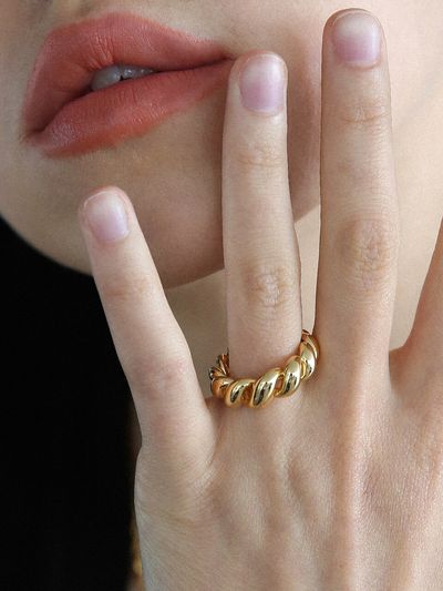 LAZYDAWN Croissant Ring