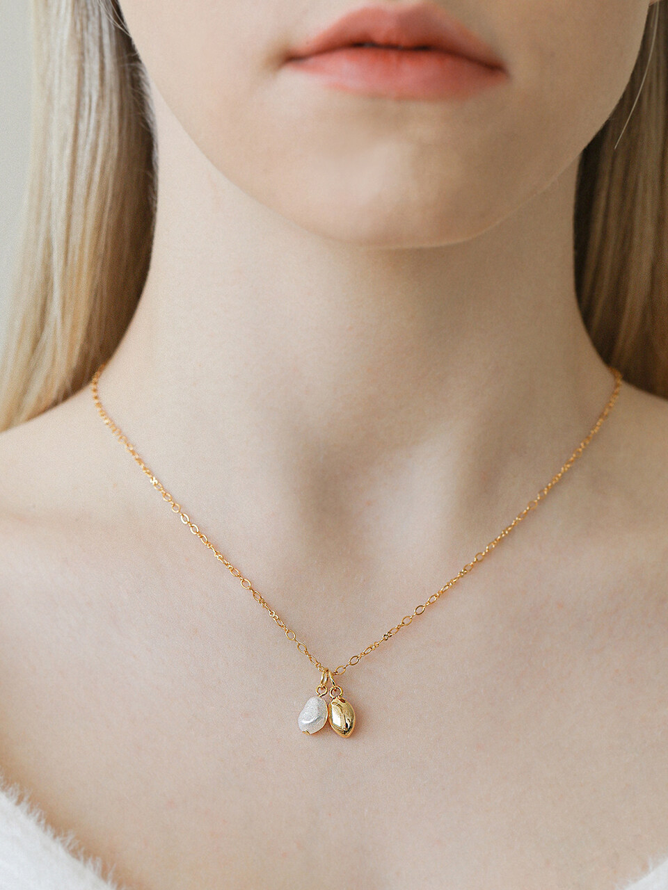 LAZYDAWN Pearl N Stone Pendant Necklace (N039) - 2 Colors