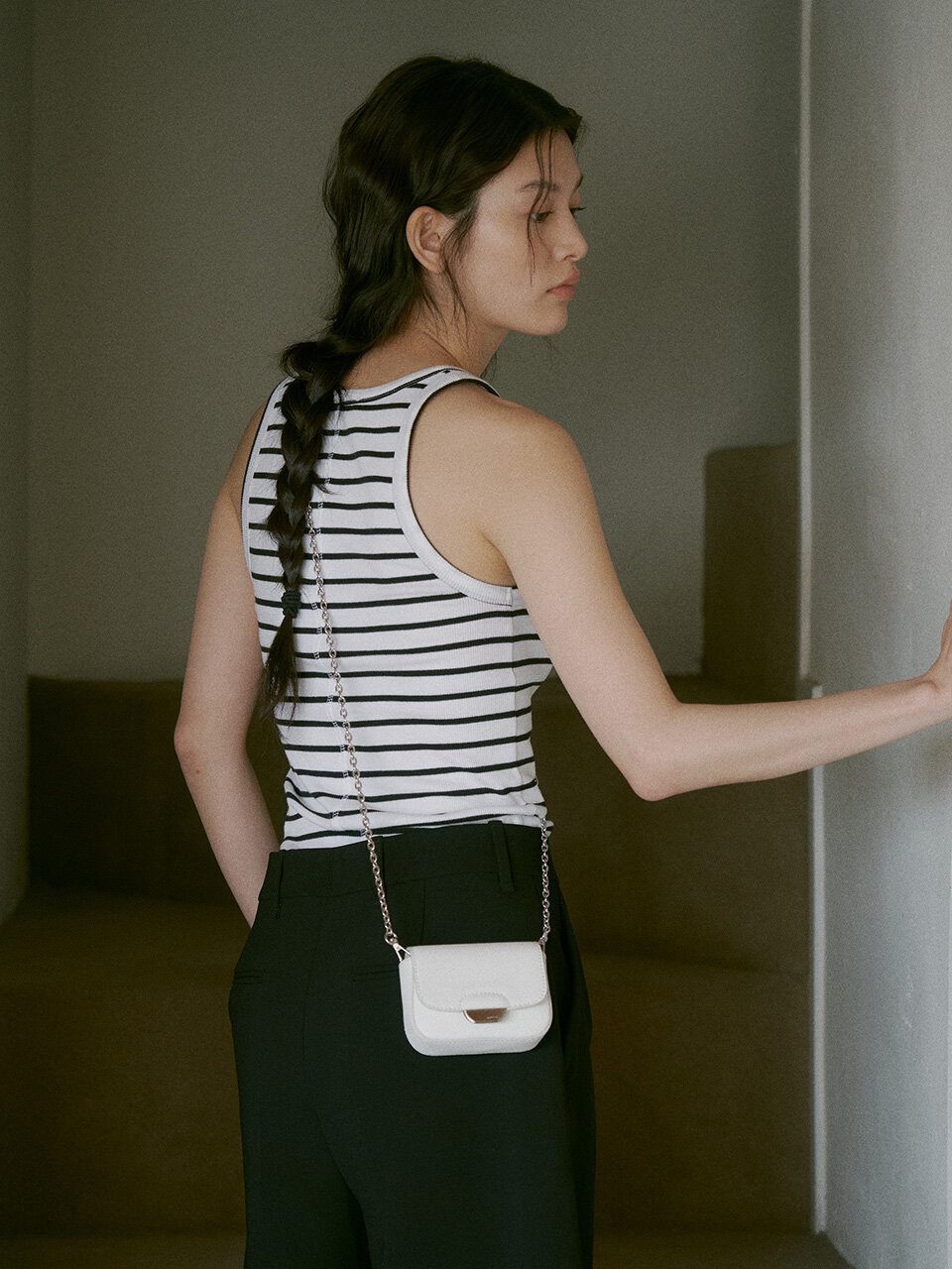 Le abonne Wallet Bag