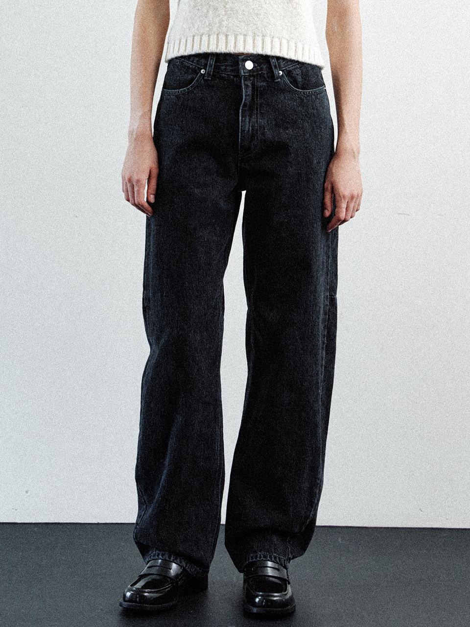 LE black denim curved pants (black)