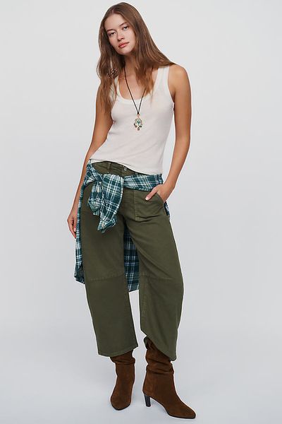 LE JEAN Petite Mid Rise Barrel Leg Utility Jeans