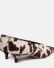 Le Monde Beryl Le Monde BÃ©ryl Babouche cow-print calf hair pumps - 2