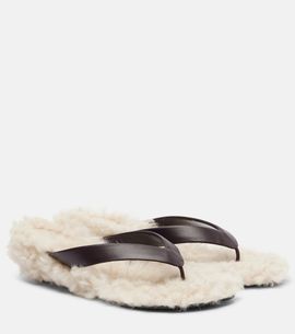 Le Monde Beryl Le Monde BÃ©ryl Shearling-trimmed leather thong sandals