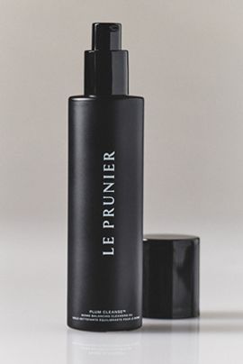 Le Prunier Plum Cleanse Biome Balancing Cleansing Oil