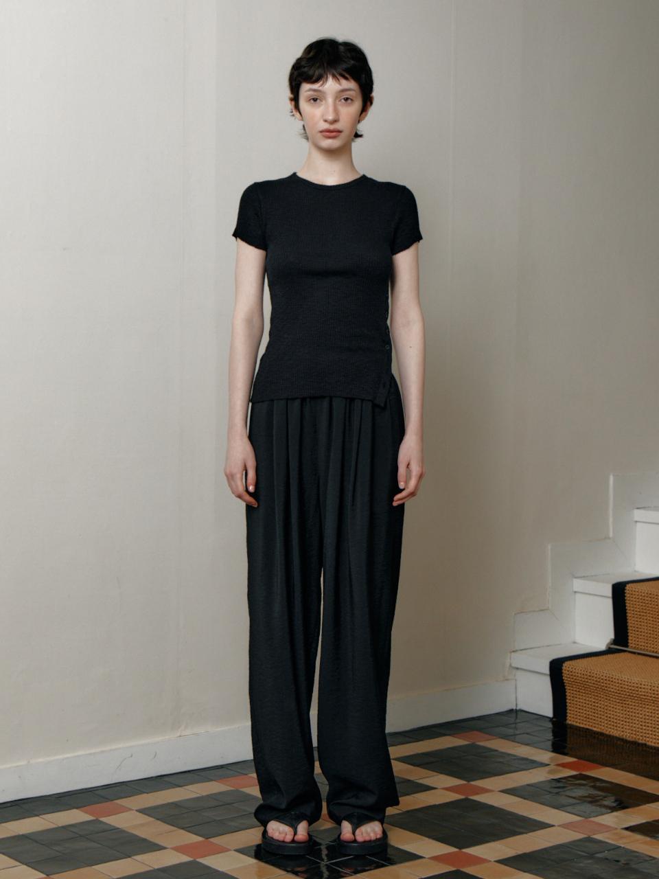 LE Relaxed Fit Banded Pants - Black